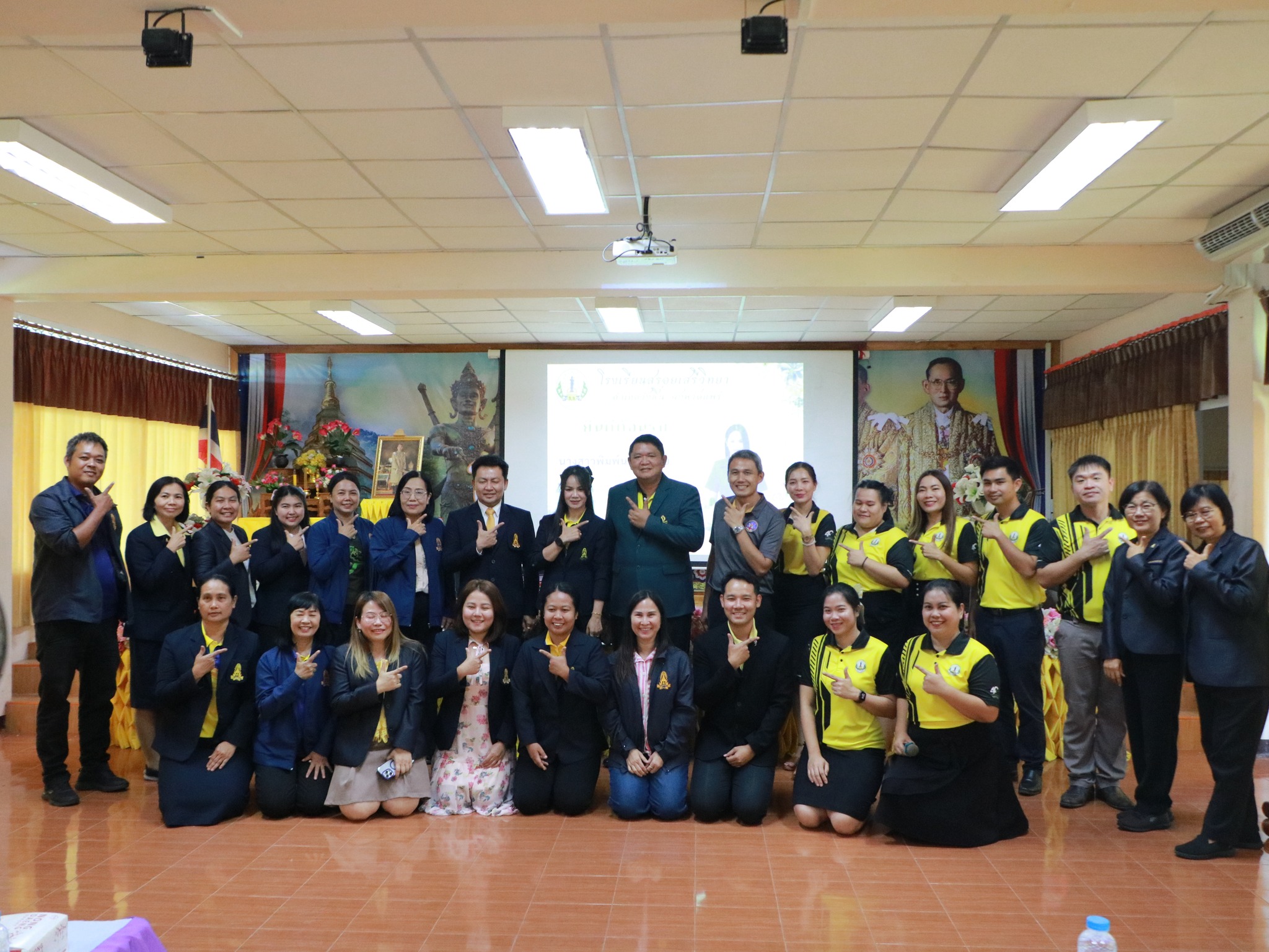 รูปภาพโรงเรียน 3